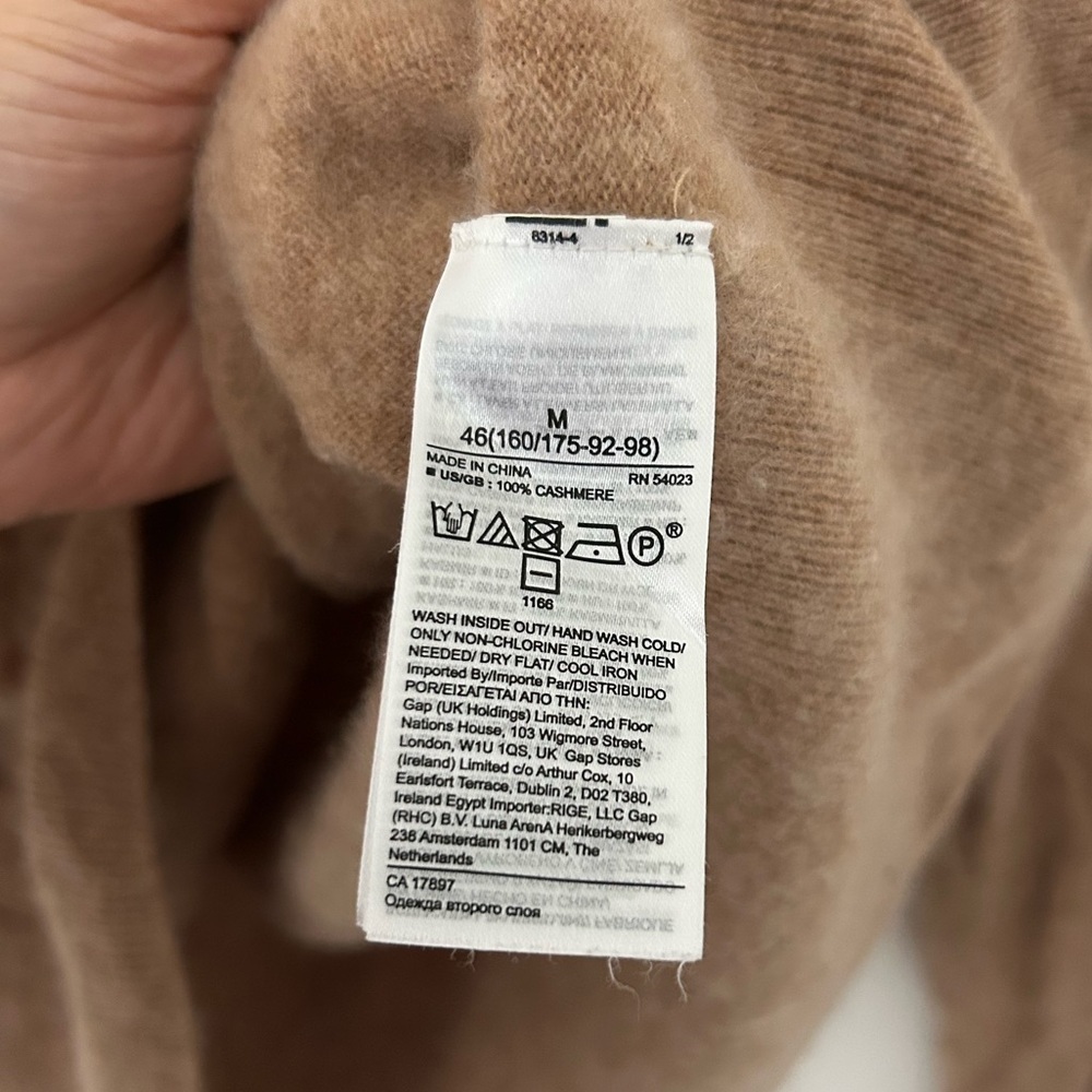 Banana Republic 100% cashmere turtleneck sweater - Picture 6 of 8